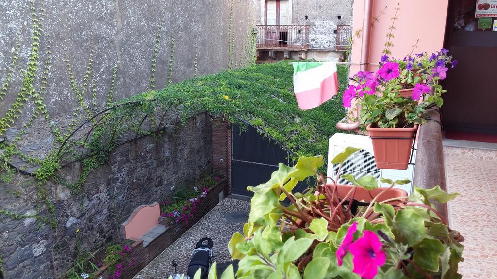 Etma Bed and Breakfast SantʼAlfio Buitenkant foto