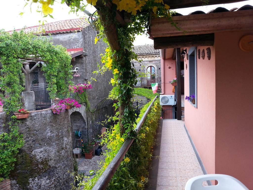 Etma Bed and Breakfast SantʼAlfio Buitenkant foto