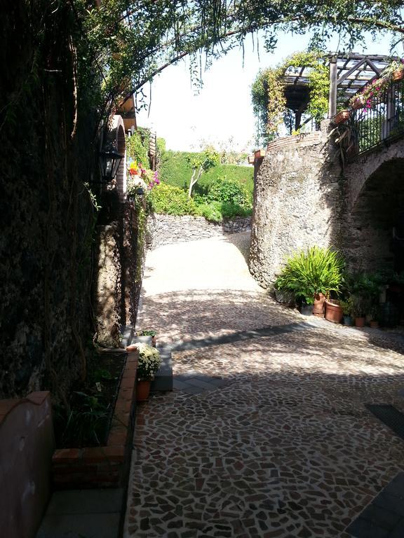 Etma Bed and Breakfast SantʼAlfio Buitenkant foto