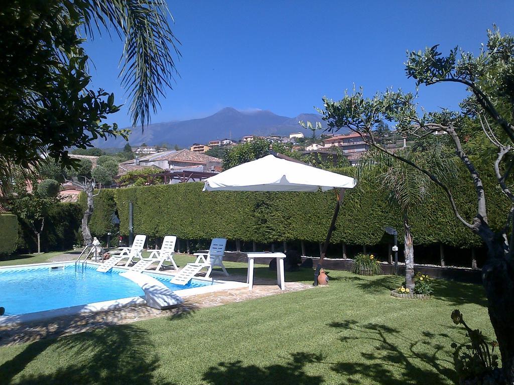 Etma Bed and Breakfast SantʼAlfio Buitenkant foto