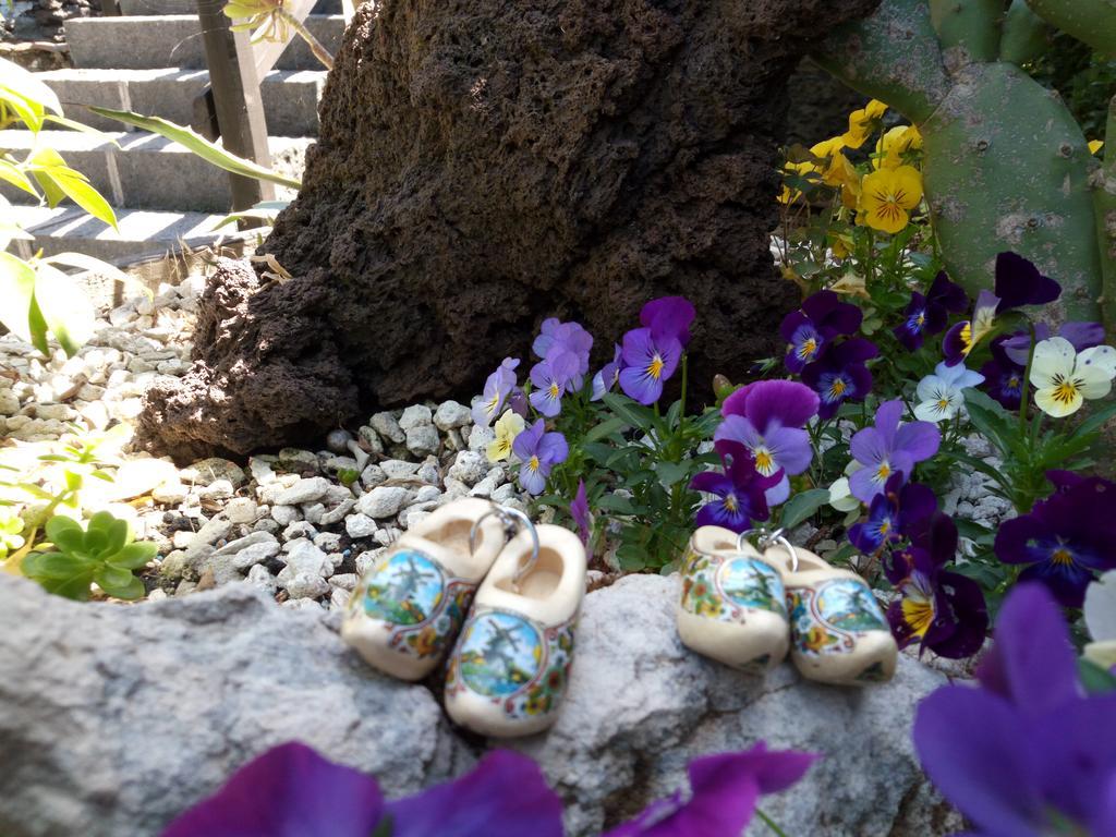 Etma Bed and Breakfast SantʼAlfio Buitenkant foto